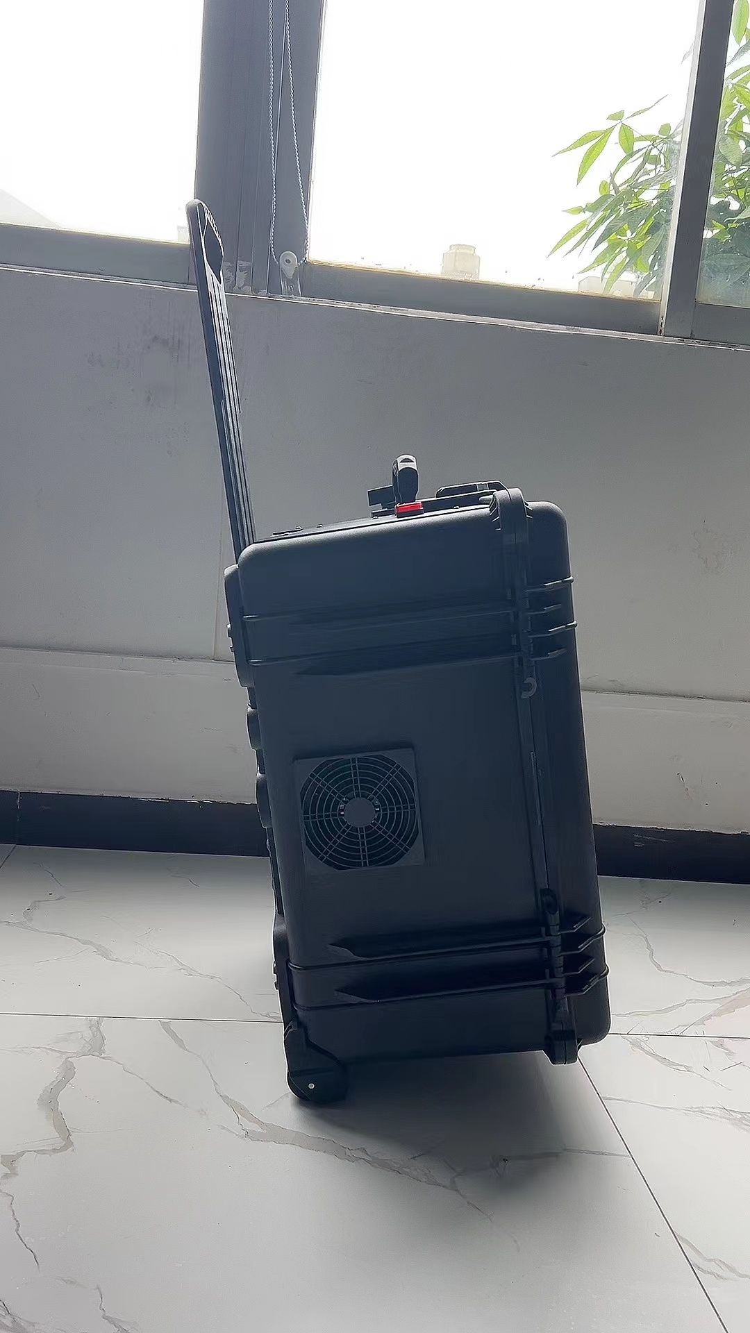 蠡县手拉箱型移动通信干扰器